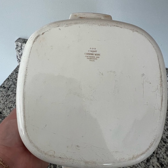 Vintage Pyrex container - Picture 4 of 7